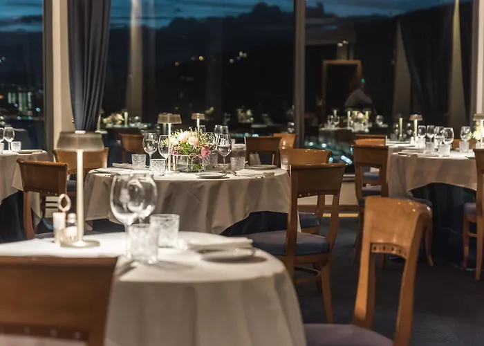 Vis A Vis Sestri Levante