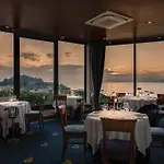 Vis A Vis Szálloda 4*