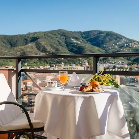 Hotel Vis à Vis Sestri Levante